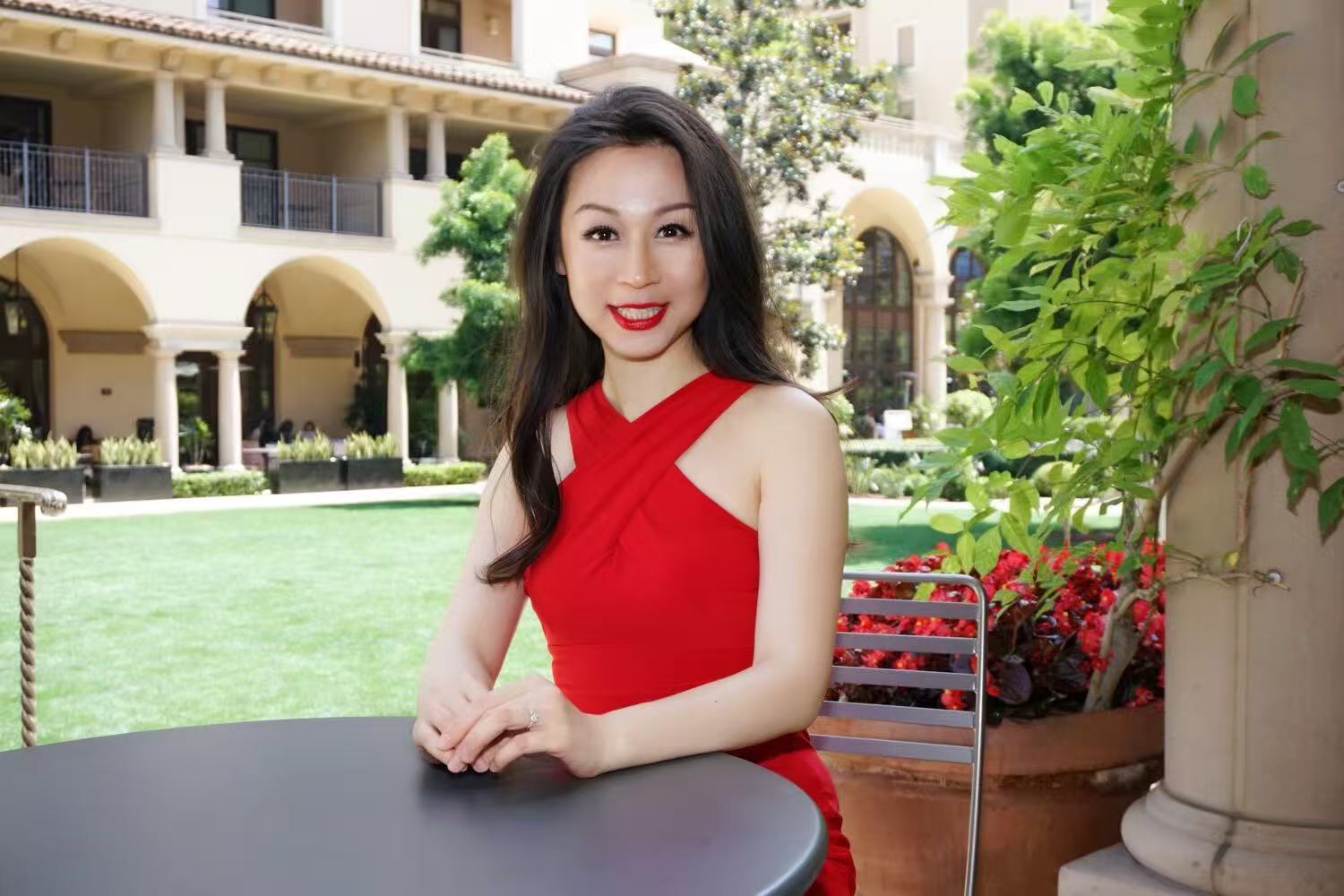 Vivi Lin portrait